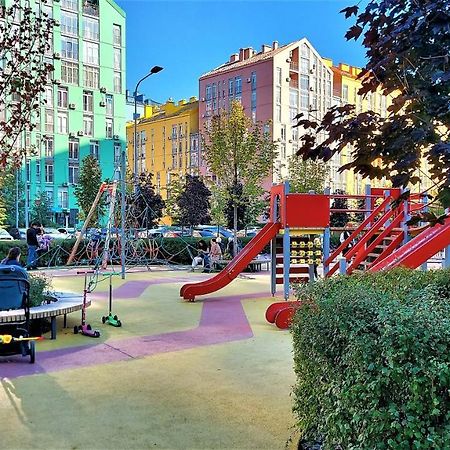Смарт-Апартаменти На 1 Поверсі Kiew Exterior foto