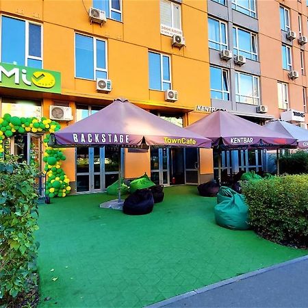 Смарт-Апартаменти На 1 Поверсі Kiew Exterior foto