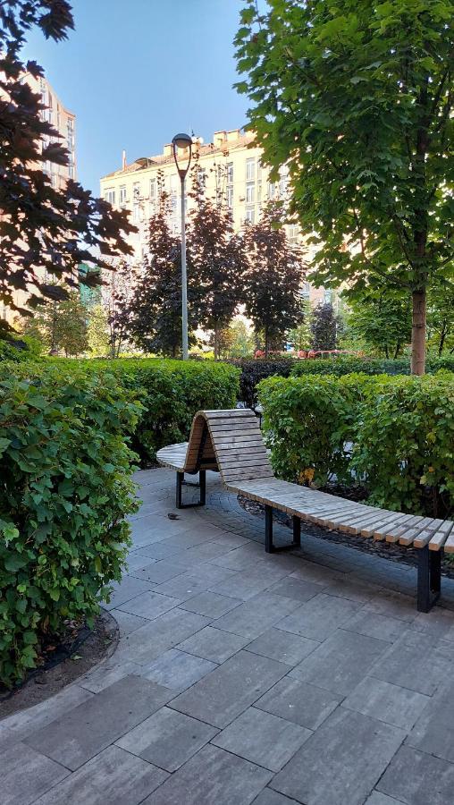 Смарт-Апартаменти На 1 Поверсі Kiew Exterior foto